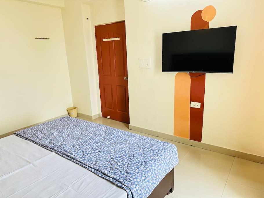 Tranquil Apartment Varanasi Exterior foto